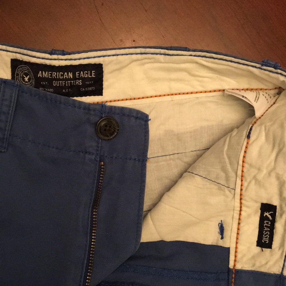 Shorts - Picture 2 of 3